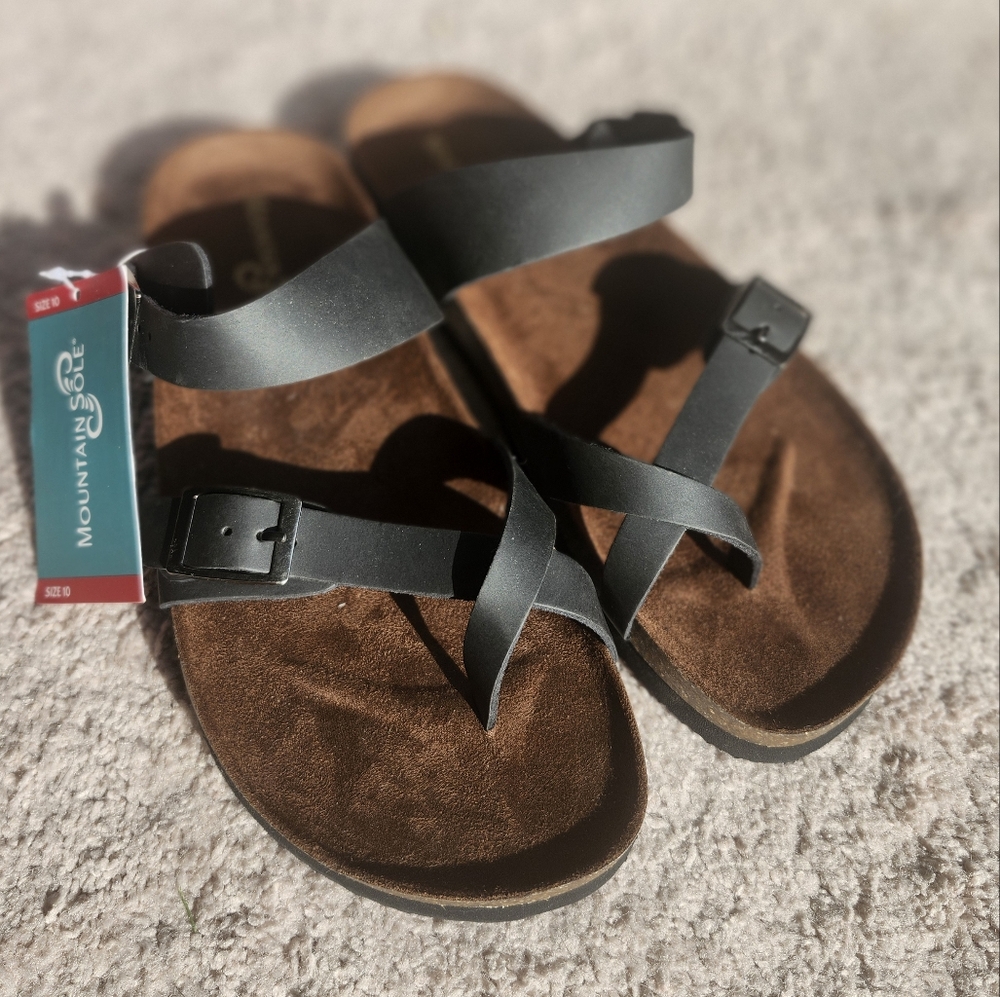NWT Mountain Sole Black And Brown Sandals SIZE 10 WOMEN